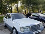 Mercedes-Benz E 200 1989 года за 600 000 тг. в Алматы