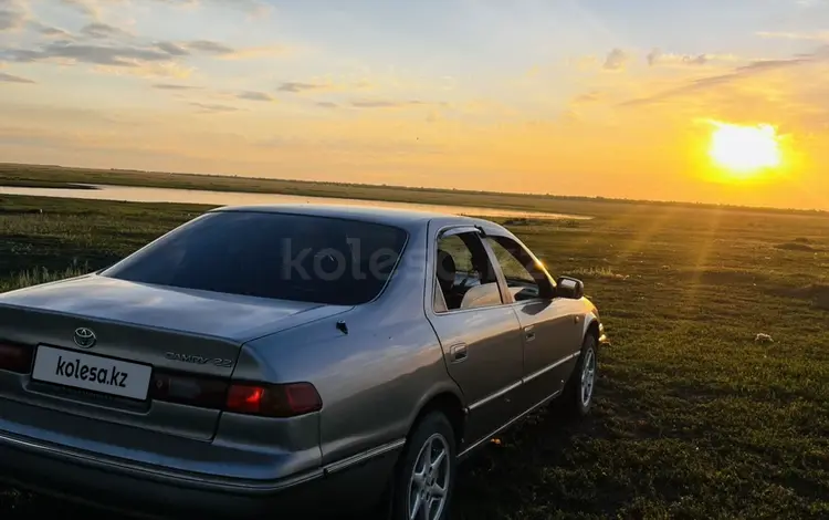 Toyota Camry 1998 года за 3 400 000 тг. в Павлодар