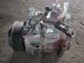 Компрессор кондиционера для Тойота Камри 50 3.5 за 130 000 тг. в Алматы