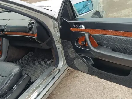 Mercedes-Benz S 320 1997 года за 2 500 000 тг. в Алматы – фото 7