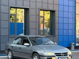 Opel Omega