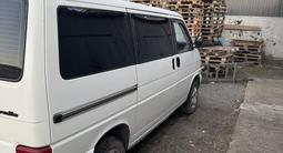 Volkswagen Caravelle 1997 года за 4 500 000 тг. в Петропавловск – фото 3