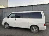 Volkswagen Caravelle 1997 года за 4 500 000 тг. в Петропавловск – фото 5