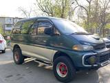 Mitsubishi Delica 1996 годаfor3 200 000 тг. в Алматы – фото 2