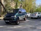 Mitsubishi Delica 1996 годаfor3 200 000 тг. в Алматы – фото 4