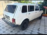 ВАЗ (Lada) Lada 2131 (5-ти дверный) 2006 годаүшін1 000 000 тг. в Шу
