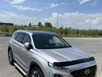 Hyundai Santa Fe 2020 года за 17 200 000 тг. в Атырау