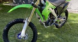 Kawasaki  KX 250 2008 года за 1 380 000 тг. в Алматы – фото 2