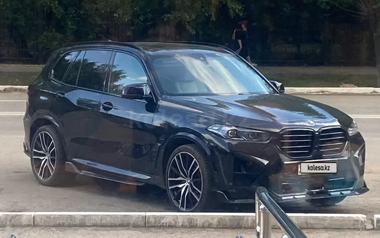 BMW X5 2019 года за 30 000 000 тг. в Астана