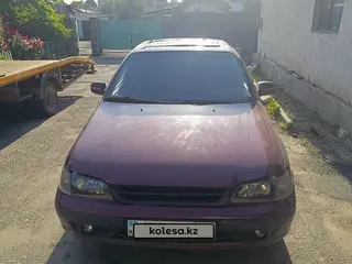 Toyota Carina E