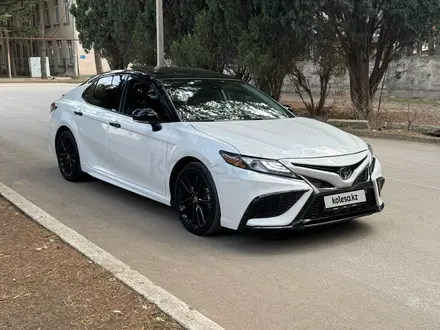 Toyota Camry 2021 года за 9 000 000 тг. в Алматы