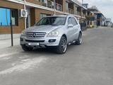 Mercedes-Benz ML 350 2005 года за 5 800 000 тг. в Актау – фото 5