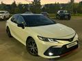 Toyota Camry 2022 годаfor15 000 000 тг. в Астана – фото 4