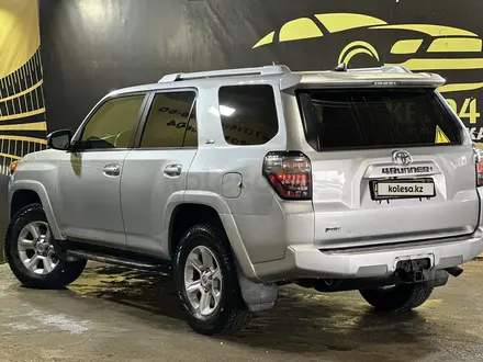 Toyota 4Runner 2018 года за 18 400 000 тг. в Актобе – фото 5