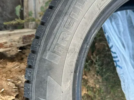 Зимнюю резину Pirelli за 190 000 тг. в Астана