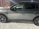 Toyota RAV4 2017 годаүшін9 500 000 тг. в Астана – фото 4