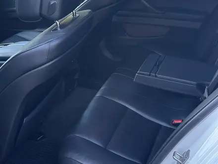 BMW 535 2012 года за 7 200 000 тг. в Атырау – фото 10