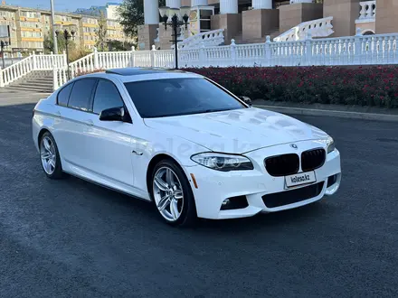 BMW 535 2012 года за 7 200 000 тг. в Атырау – фото 3