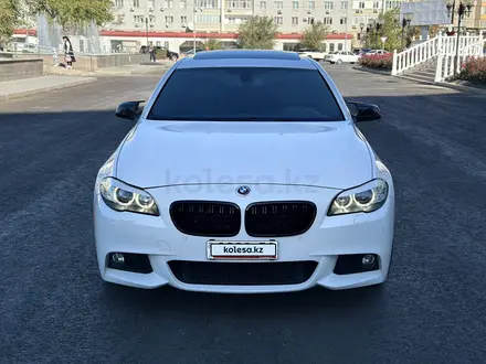 BMW 535 2012 года за 7 200 000 тг. в Атырау – фото 2