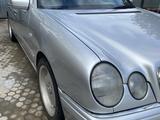 Mercedes-Benz E 320 1996 года за 3 000 000 тг. в Актобе – фото 3