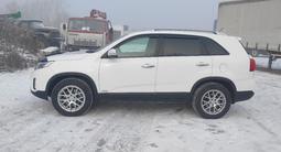 Kia Sorento 2014 года за 10 000 000 тг. в Усть-Каменогорск – фото 2