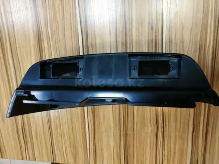 Верхняя часть подномерника на крышку багажника значек подсветк подномерник за 28 000 тг. в Алматы – фото 5