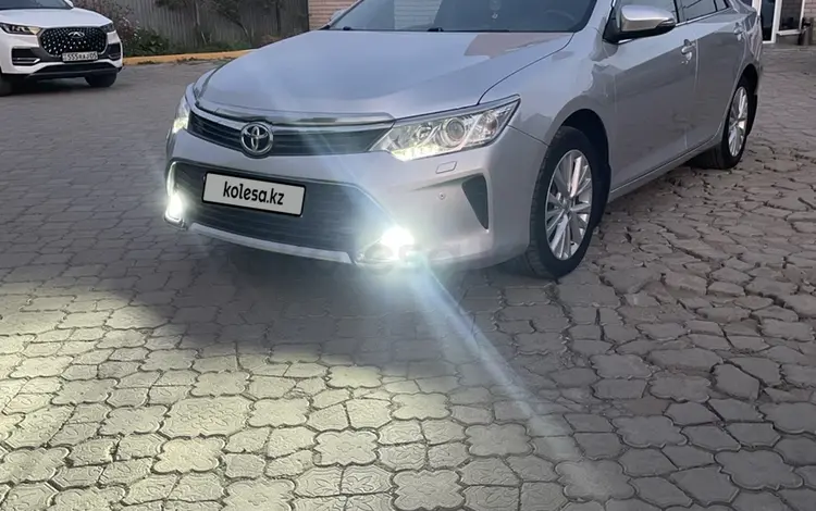 Toyota Camry 2015 годаүшін11 500 000 тг. в Актобе