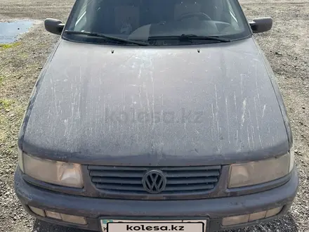 Volkswagen Passat 1994 года за 1 300 000 тг. в Караганда