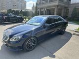 Mercedes-Benz E 200 2015 годаүшін10 500 000 тг. в Актау – фото 2