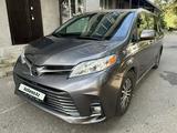 Toyota Sienna 2018 годаүшін15 600 000 тг. в Алматы