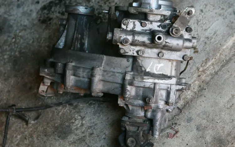 Раздатка на mitsubishi pajero 2 3 л 12 клапанный автомат.Паджеро2 за 45 000 тг. в Алматы
