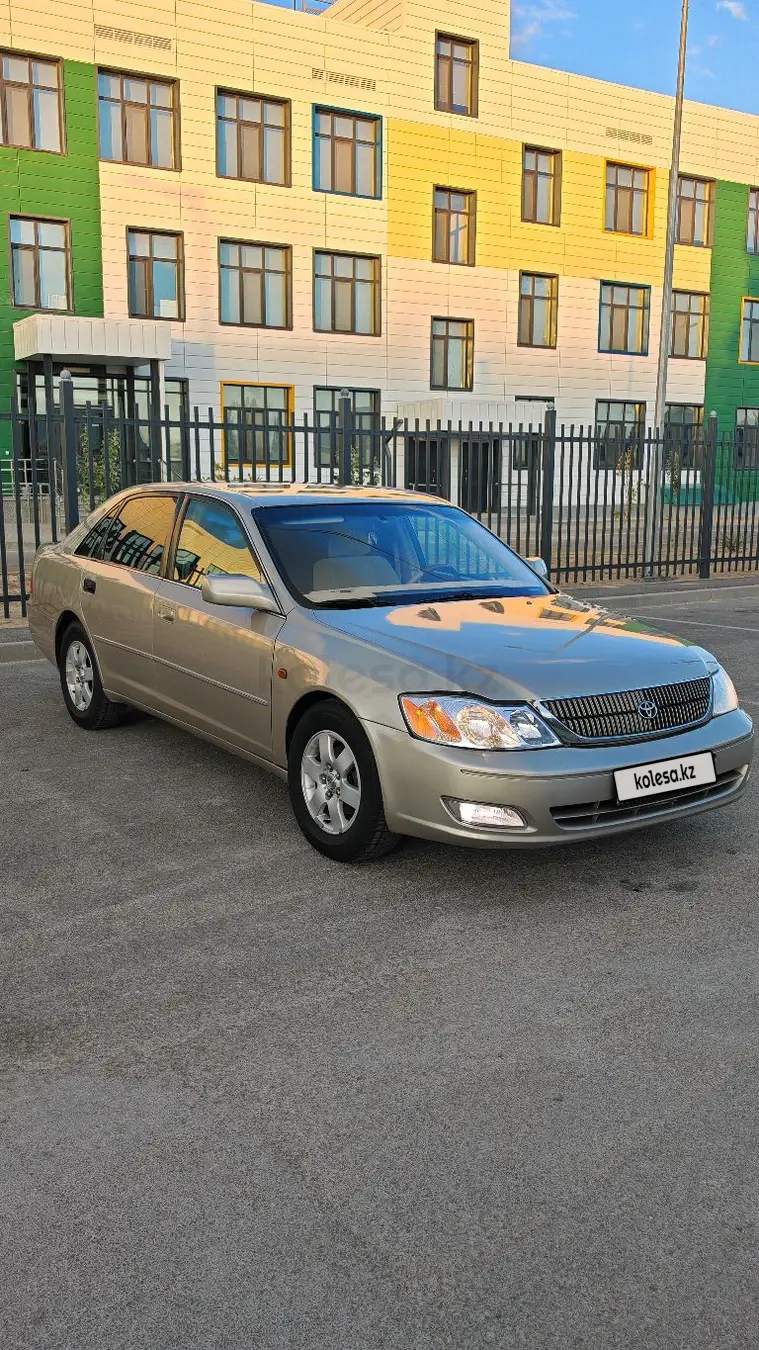 Toyota Avalon, 2000