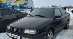 Volkswagen Passat 1994 года за 1 400 000 тг. в Уральск