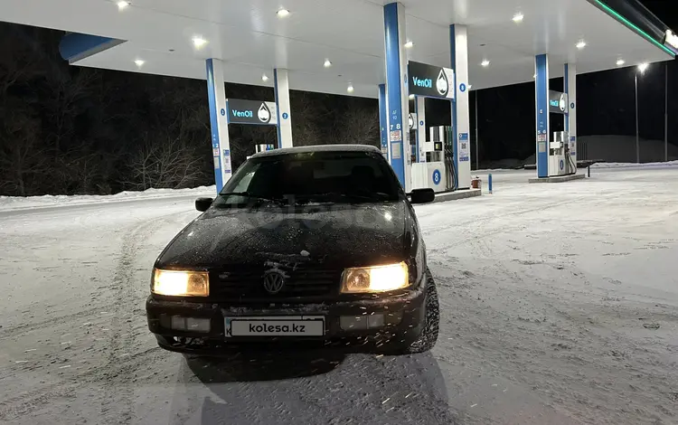 Volkswagen Passat 1994 года за 1 200 000 тг. в Уральск