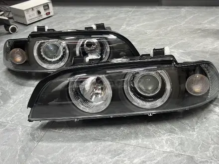 Фара Бмв е39 BMW E39 за 26 000 тг. в Алматы