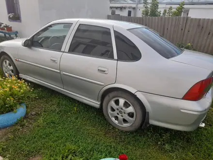 Opel Vectra 2001 года за 1 800 000 тг. в Актобе – фото 2