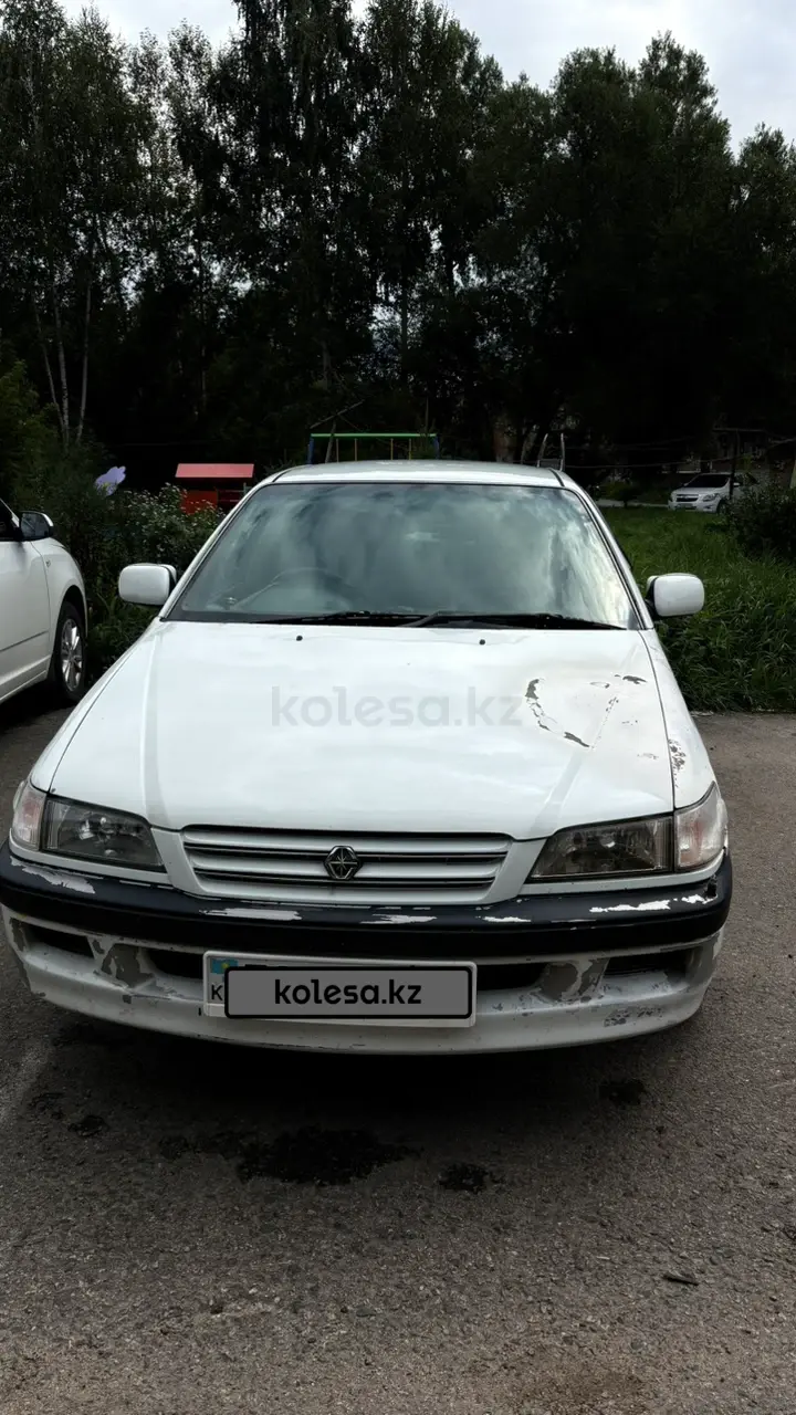 Toyota Corona, 1996