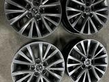 R17. Toyota Camry 55. Комплект за 285 000 тг. в Алматы – фото 5