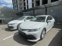 Toyota Camry Comfort 2024 года за 17 300 000 тг. в Астана
