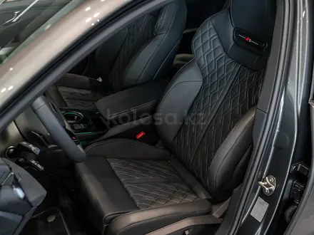 Audi A6 3.0 TFSI Quattro 2026 года за 60 500 000 тг. в Астана – фото 7