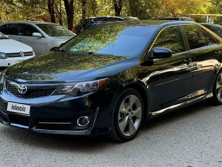 Toyota Camry 2014 года за 5 600 000 тг. в Уральск – фото 7