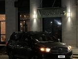 Toyota Highlander 2013 годаүшін9 500 000 тг. в Актау – фото 2