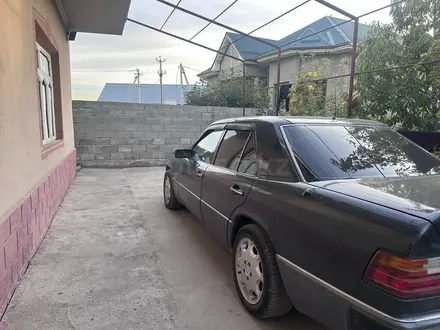 Mercedes-Benz E 300 1992 года за 1 550 000 тг. в Шымкент – фото 4