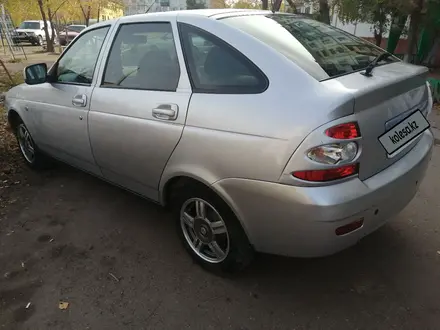 ВАЗ (Lada) Priora 2172 2013 года за 2 650 000 тг. в Экибастуз – фото 2