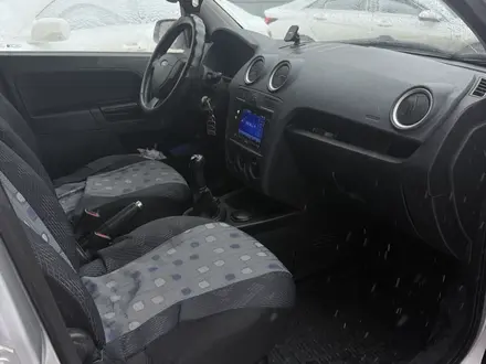 Ford Fusion 2006 года за 2 800 000 тг. в Семей – фото 8