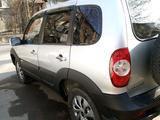 Chevrolet Niva 2009 года за 2 850 000 тг. в Алматы – фото 5