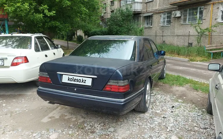 Mercedes-Benz E 280 1994 годаүшін2 000 000 тг. в Шымкент