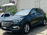 Hyundai Santa Fe 2017 года за 7 500 000 тг. в Уральск