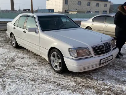 Mercedes-Benz S 320 1999 года за 4 500 000 тг. в Павлодар – фото 19