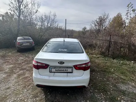 Kia Rio 2015 года за 5 500 000 тг. в Усть-Каменогорск – фото 3